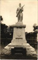 Csögle, Hősök szobra, hősi emlékmű. Mesterházy Gyula (Celldömölk) photo