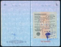 1984 Magyar Népköztársaság által kiállított útlevél brit, belga, német, stb. vízumokkal