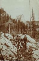 Bucsecs-hegység, Butschetsch, Muntii Bucegi; kirándulók / hikers. photo (EK)