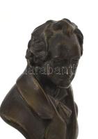 Goethe büszt talapzaton szobor. Ón, kis kopással, m: 17 cm