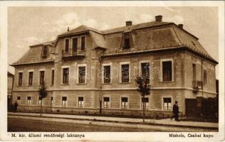 1929 Miskolc, M. kir. állami rendőrségi laktanya, Csabai kapu. Grünwald Ignác kiadása. "Fotó" fényképészeti műterem felvétele (EK)
