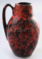 Retro német piros-fekete váza. Jelzett, hibátlan, m: 16 cm
