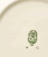 Zsolnay pillangó mintás köretes tál. Jelzett, hibátlan, d: 25,5 cm, m: 7,5 cm