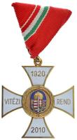 2010. &quot;A Vitézi Rend jubileumi emlékérdemkeresztje&quot; aranyozott, zománcozott bronz kitüntetés a vitézi rend miniatűr medalionjával díszítve, mellszalagon T:UNC,AU Hungary 2010. &quot;Jubilee Cross of the Hungarian Vitéz Order&quot; enamelled, gilt bronze decoration with the miniature of the Vitez Order, on ribbon C:UNC,AU