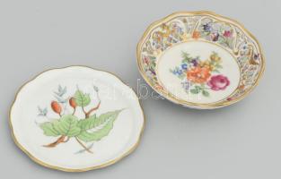 Herendi csipkebogyó mintás tálka d: 10 cm + Schumann ékszeres tálka d: 9,5 cm, jelzett, kopással