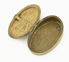 Szandrik korona díszítéses réz szelence, jelzett, 5x3,5 cm