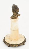 Antik Napóleon réz büszt, csont posztamens és talapzat résszel, 4 gömb lábon. Jelzés nélkül, kis kop...