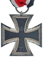 Német Harmadik. Birodalom 1939. "II. Osztályú Vaskereszt" kitüntetés, eredeti szalagon, ka...