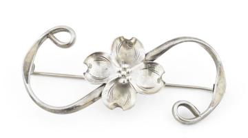 Ezüst (Ag) melltű, jelzett, 6.8 g