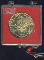 NSZK 1972. "München" aranyozott fém emlékérem eredeti plombált tokban T:P