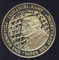 Németország 1991. "Preussen - Immanuel Kant" aranyozott Cu-Ni emlékérem tanúsítvánnyal T:PP