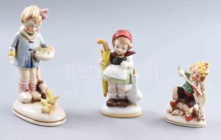 3 darab antik német porcelán figura, közte 2 darab sérült, m: 9-15 cm