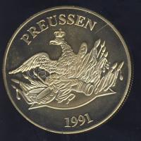 Németország 1991. "Preussen - Wilhelm von Humboldt" aranyozott Cu-Ni emlékérem tanúsítvánn...
