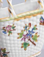 Herendi Viktória mintás kosár alakú váza. Jelzett, hibátlan, m: 14 cm