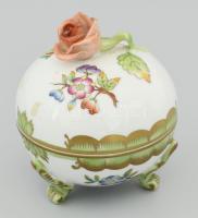 Herendi Viktória mintás bonbonier, rózsa fogóval. Jelzett, hibátlan, m: 8,5 cm