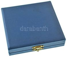 1989. "Nagy Imre" egyoldalas, öntött bronz plakett, hátoldalán "1958. június 16. 1989...