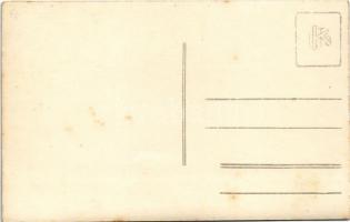 Ismeretlen település, kastély belső. photo (fl)