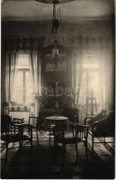 Ismeretlen település, kastély belső. photo