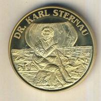 Németország 1992. "Karl May - Dr. Karl Sternau" aranyozott Cu-Ni emlékérem tanúsítvánnyal ...