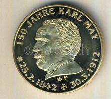Németország 1992. "Karl May - Old Surehand" aranyozott Cu-Ni emlékérem tanúsítvánnyal T:PP