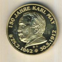 Németország 1992. "Karl May - Nsho Tshi" aranyozott Cu-Ni emlékérem tanúsítvánnyal T:PP
