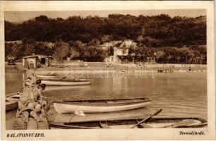 Balatonfűzfő, strandfürdő, csónakok (gyűrődések / creases)