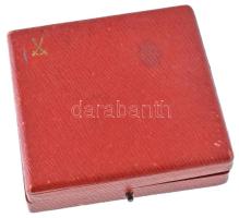 NDK DN "Johann Friedrich Böttger 1682-1719" kétoldalas porcelán emlékérem, a "Meissen...