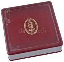 1993. "Bizományi Kereskedőház és Záloghitel Rt - Mária Terézia alapította az első magyar zálogh...