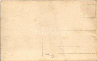 Felrobbantott híd közelében épített fahíd / WWI K.u.K. military, wooden bridge built near a blown-up...