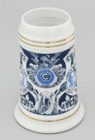 Hollóházi évfolyamtalálkozó korsó. Terv.: Jurcsák László. Az NME dékánjainak arcképével. Jelzett, hi...