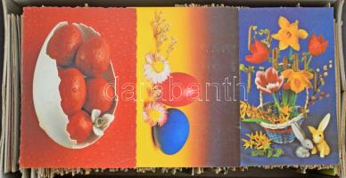 Kb. 700 db MODERN üdvözlő motívum képeslap dobozban