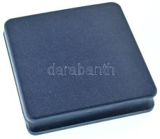 2009. "100 éves a magyar repülőmodellezés 1909-2009" egyoldalas bronz emlékérem dísztokban...