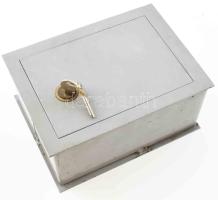 Vas kazetta, kulcsokkal, 24x17x10 cm