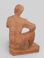 Varga Imre: Szalonnázó. Terrakotta. Jelzett, kopással, m: 23,5 cm