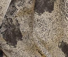 Falusi jelenetekkel díszített kabát, 55-es méret, jó állapotban