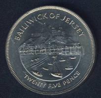 Jersey 1977. 25p "Ezüstjubileum" T:BU