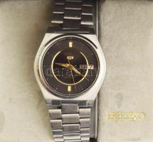 Seiko 5 mechanikus karóra, fém szíjjal, dátumkijelzéssel, működik, díszdobozban