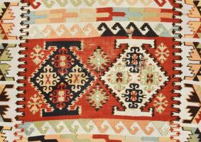 cca 19. sz. közepe - második fele, Anatóliai hosszúszőnyeg. Sérüléssel, cca 380x90 cm