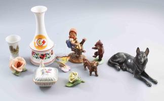 10 darabos vegyes porcelán tétel, közte jó darabokkal, vegyes állapotban