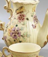 Zsolnay pillangó mintás mokkás készlet. Teljes, jelzett, anyaghibával, kopással