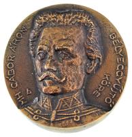 Bartos Endre (1930-2006) DN MH Gábor Áron Bélyeggyűjtő Köre öntött bronz plakett (~103mm) T:AU