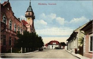 1916 Ráckeve, Városház tér, Gyógyszertár a Szentháromsághoz, autó. Münich Jenő kiadása (EK)