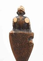 4 darab régi tárgy: 3 darab figurális sörnyitó + cukorfogó