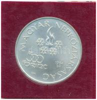 1984. 500Ft Ag "Szarajevói Téli Olimpia" műbőr tokban, tanúsítvánnyal T:BU az érmét tartó ...