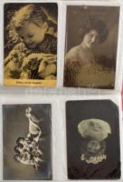 200 db főleg RÉGI motívum képeslap vegyes minőségben albumban: sok Húsvéti üdvözlőlap, gyerekek, lit...