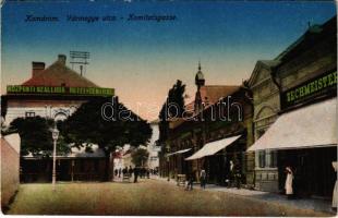 Komárom, Komárnó; Vármegye utca, Központi szálloda, Zechmeister üzlete / hotel, shops