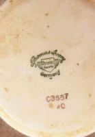 Thomas Ivory fedeles váza. Jelzett, kis kopással, m: 30 cm