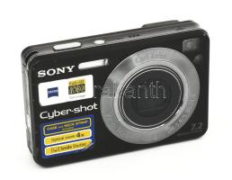 Sony Cyver-Shot fényképezőgép, kiegészítőkkel