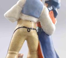 Komlós borozó pár. Jelzett, minimális kopással, m: 32 cm