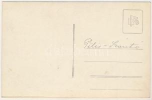 Pilisszántó, látkép. photo (gyűrődés / crease)